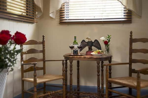 Jacob Rohrbach Inn Sharpsburg Ngoại thất bức ảnh